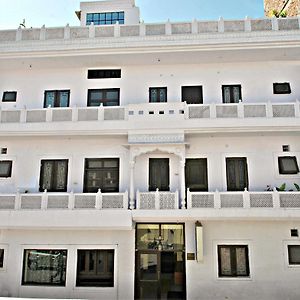 Satkar Hotel